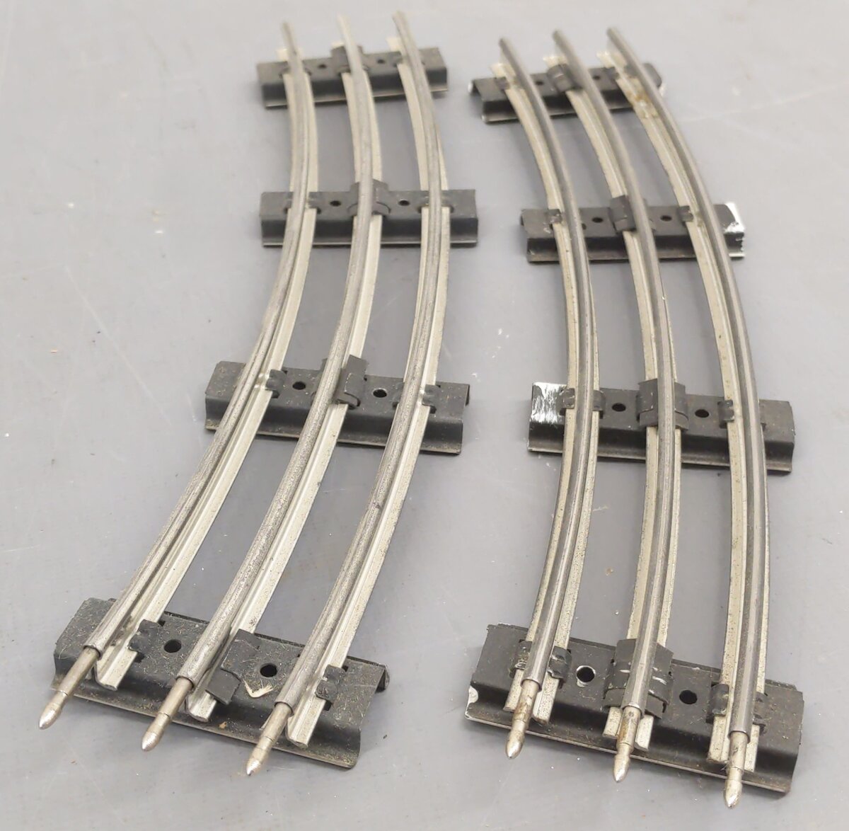 K-Line K-0312 O-42 Tubular Curved Track Sections (26) VG