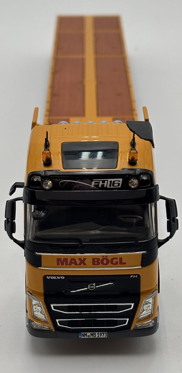 WSI 01-1654 1:50 Max Bogl Volvo FH4 GLOB. 8x4 + Ballast Trailer-6 Axle LN/Box