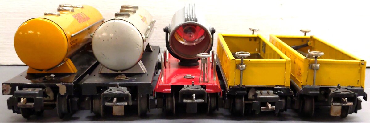 Lionel Vintage Prewar O Freight Cars: 2680, 2652, 2620, 3652 [5] VG