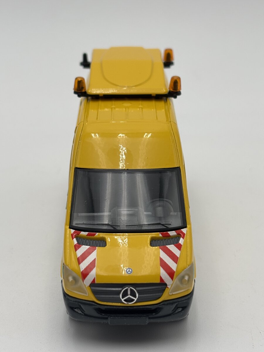 Conrad 1611 1:50 Big Move Mercedes-Benz Sprinter Schmallenbach Van LN/Box