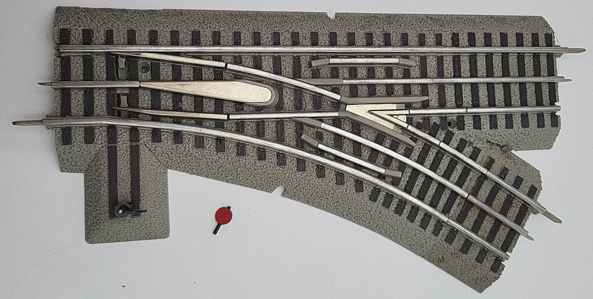Lionel 6-81251 O Gauge O-31 Right Hand Manual FasTrack Switch Turnout EX/Box