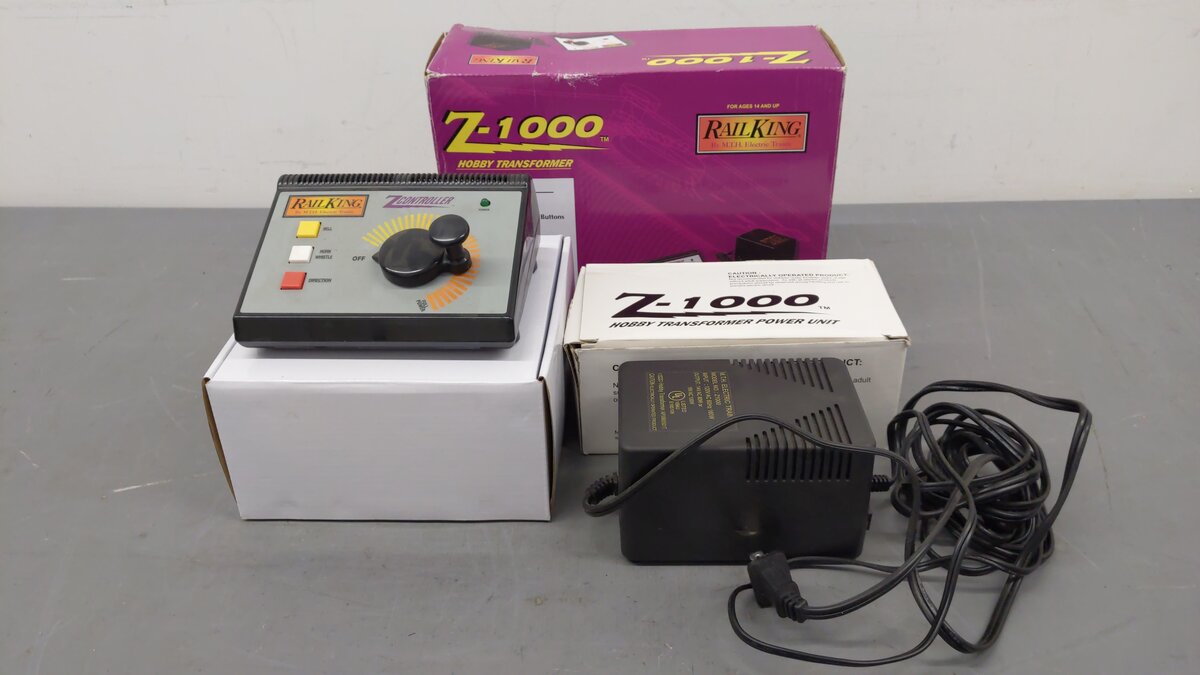 MTH 40-1000 O Z-1000 Hobby Transformer & Controller EX/Box