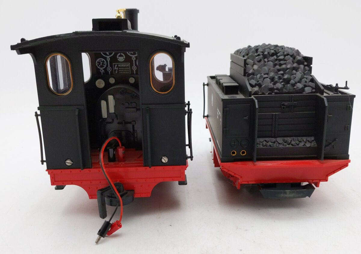 LGB 2015 0-4-0 Steam Locomotive w/ Motorized Tender EX/Box