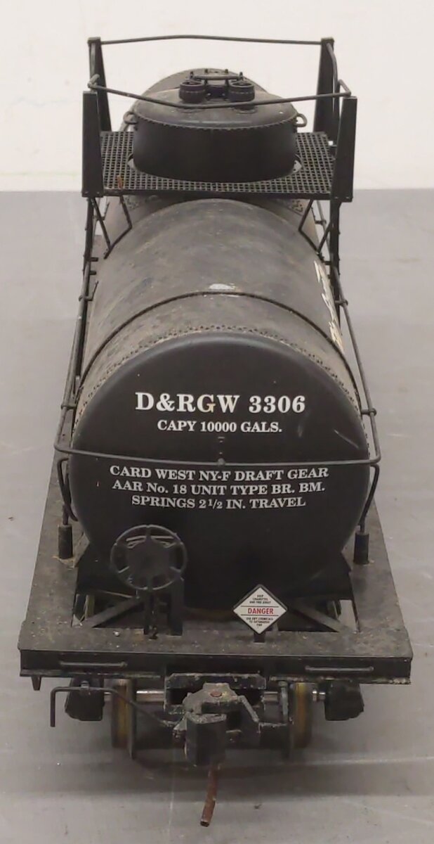 USA Trains 15108 G D&RGW 10,000-Gallon Tank Car #3306 Black - Metal Wheels