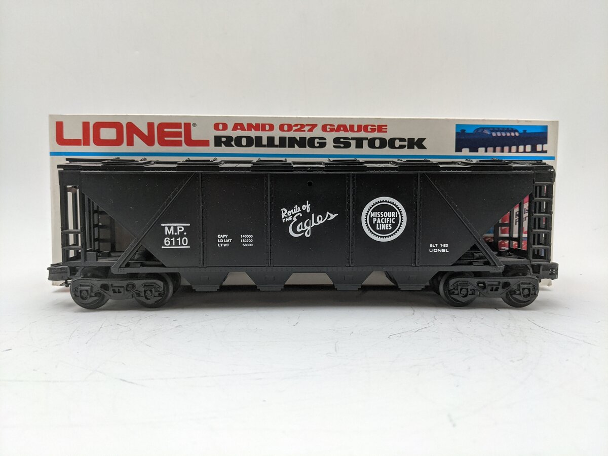 Lionel 6-6110 O Gauge Missouri Pacific 4-Bay Covered Hopper EX/Box