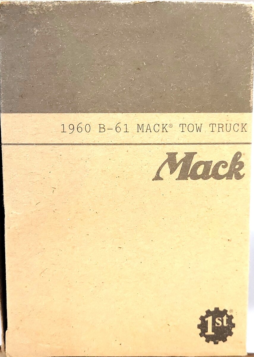 First Gear 19-2240 1:34 Die Cast 1960 B-61 Mack BP Tow Truck LN/Box