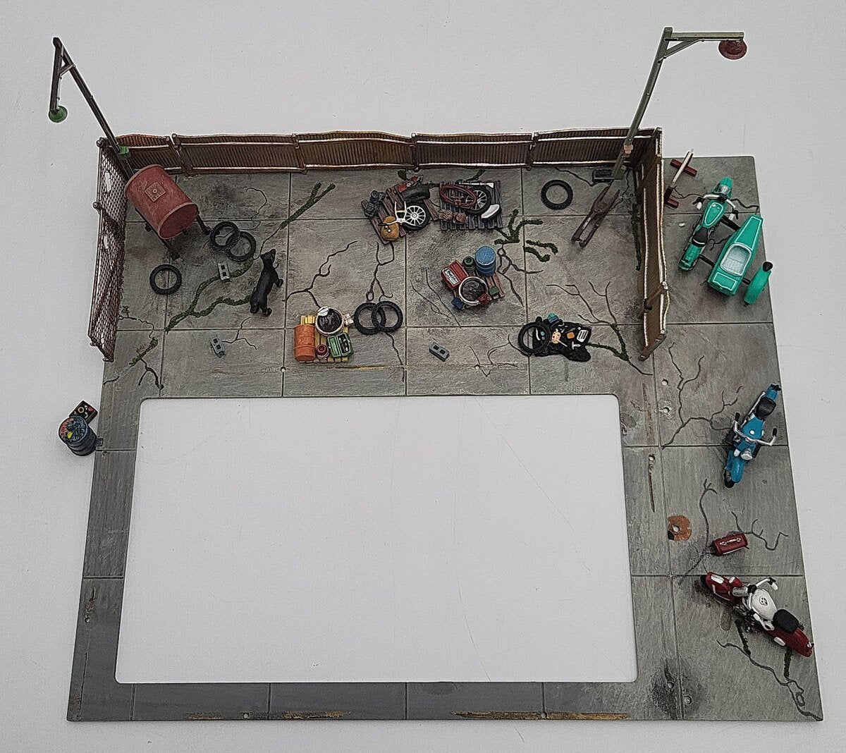 Woodland Scenics BR5045 HO Built-&-Ready Deuce's Bike Shop Assembled Building EX