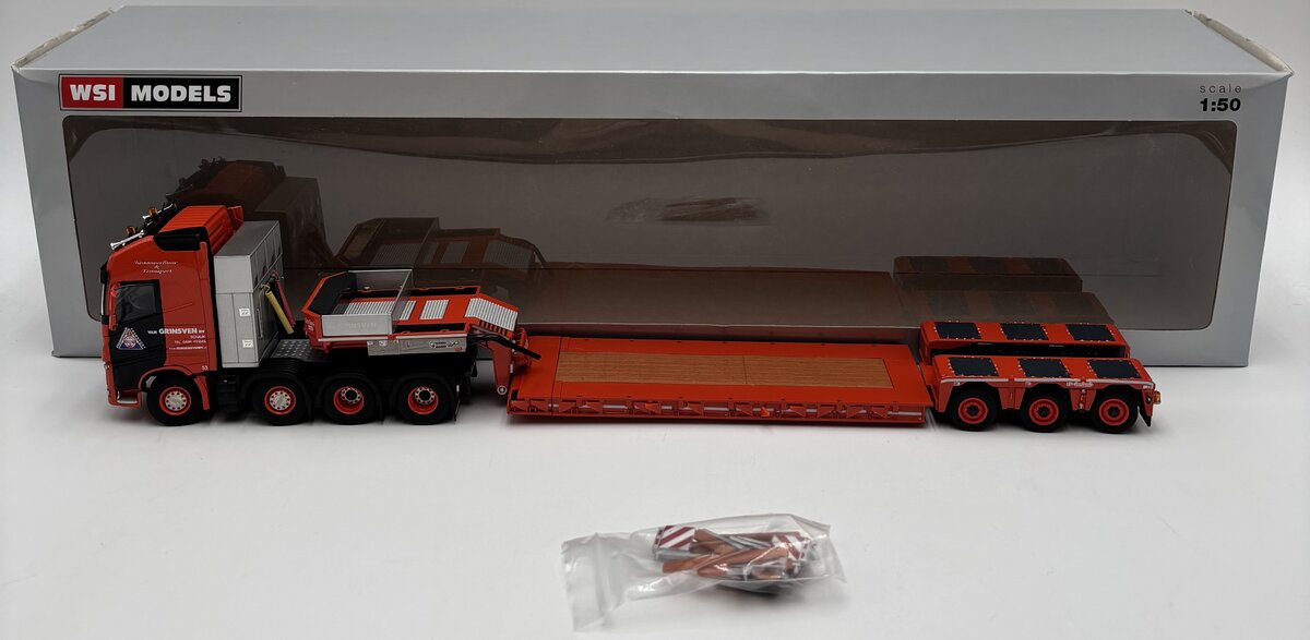 WSI 01-2551 1:50 Van Grinsven BV Volvo FH4 GLOB XL 8x4 + Low Loader-3Axle LN/Box