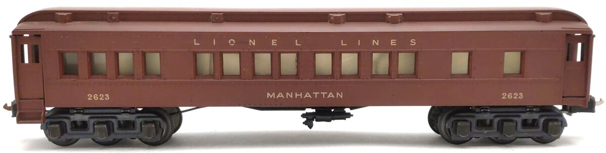 Lionel 2623 Vintage O Lionel Lines Manhattan Passenger Car