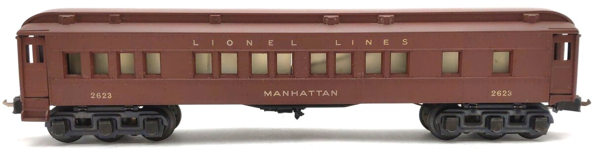 Lionel 2623 Vintage O Lionel Lines Manhattan Passenger Car