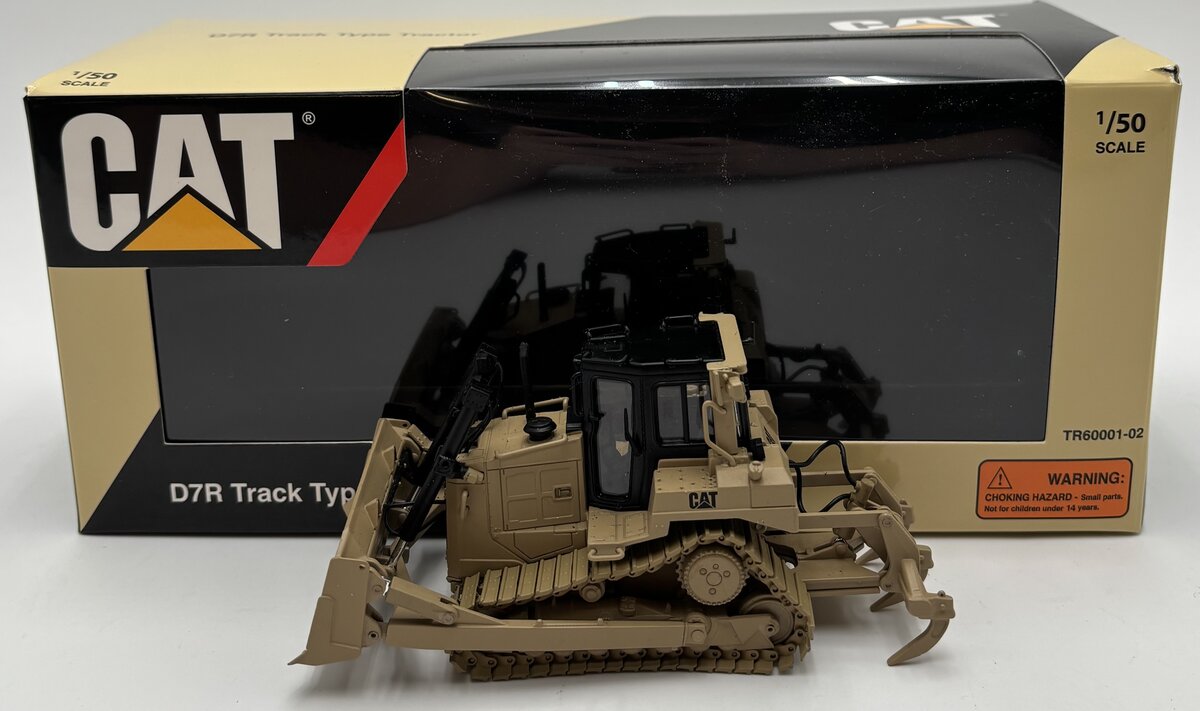 Tonkin TR60001-02 1:50 CAT D7R Track Type Tractor LN/Box