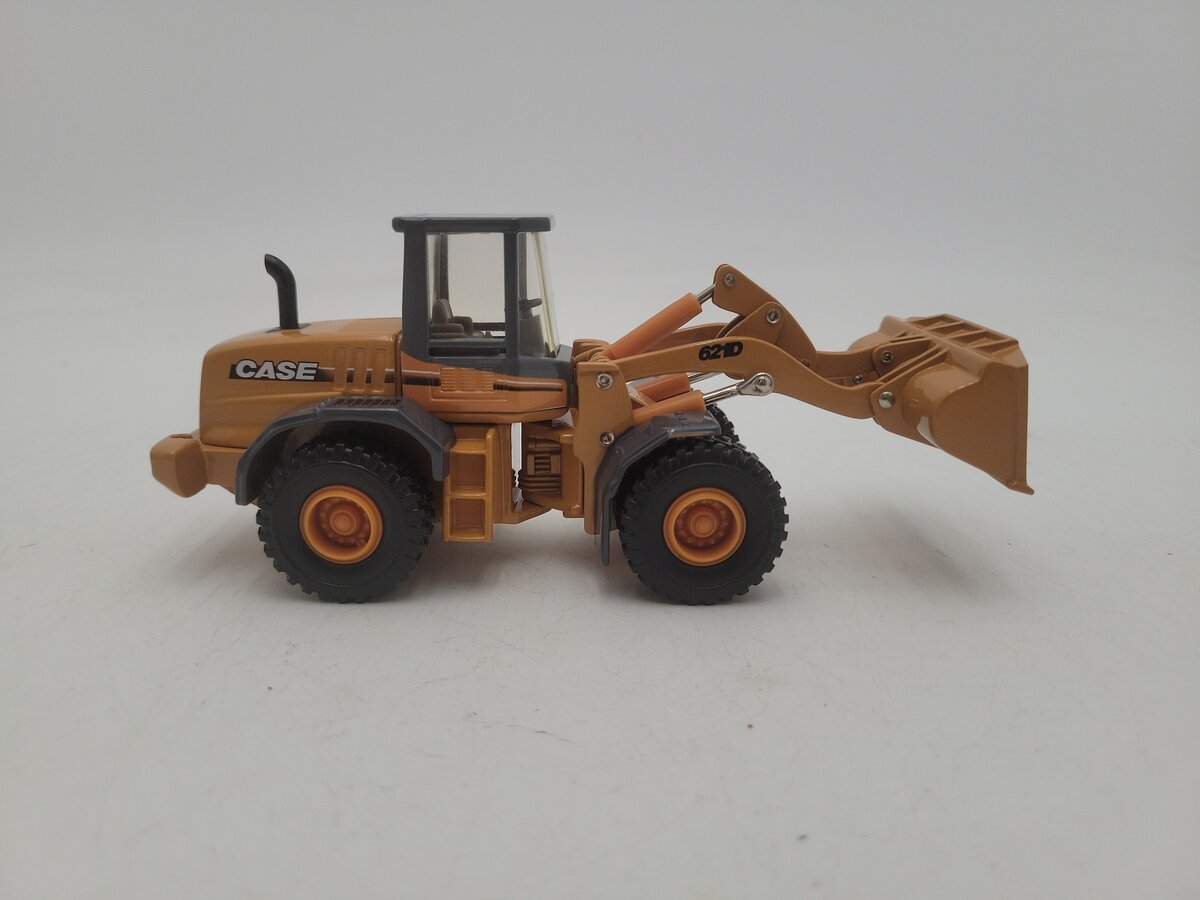 Ertl 14319 1:50 Scale Diecast Case 621D Wheel Loader Diecast Metal EX/Box