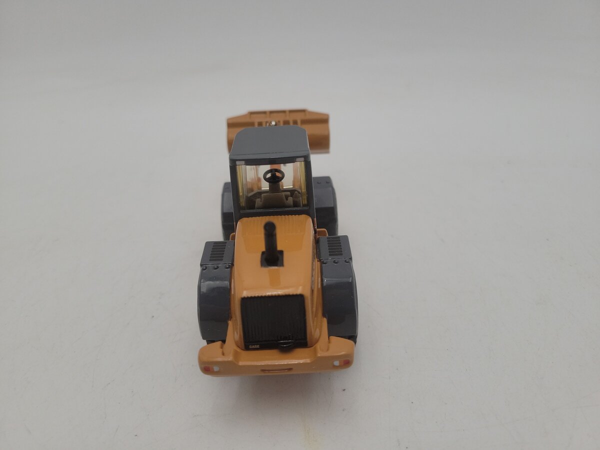 Ertl 14319 1:50 Scale Diecast Case 621D Wheel Loader Diecast Metal EX/Box
