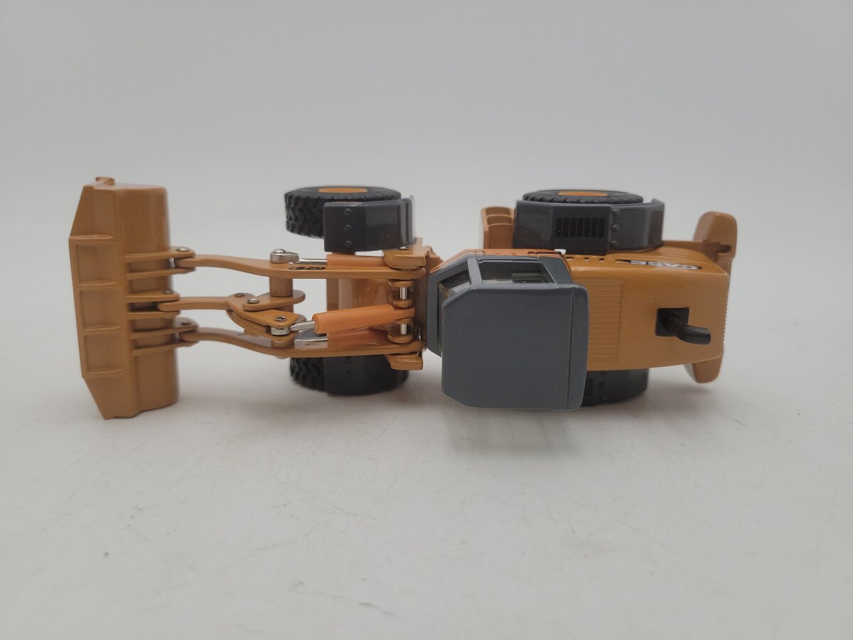 Ertl 14319 1:50 Scale Diecast Case 621D Wheel Loader Diecast Metal EX/Box