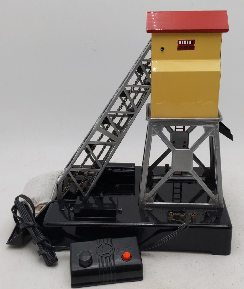 Lionel 97 Vintage O Operating Coal Elevator Loader VG