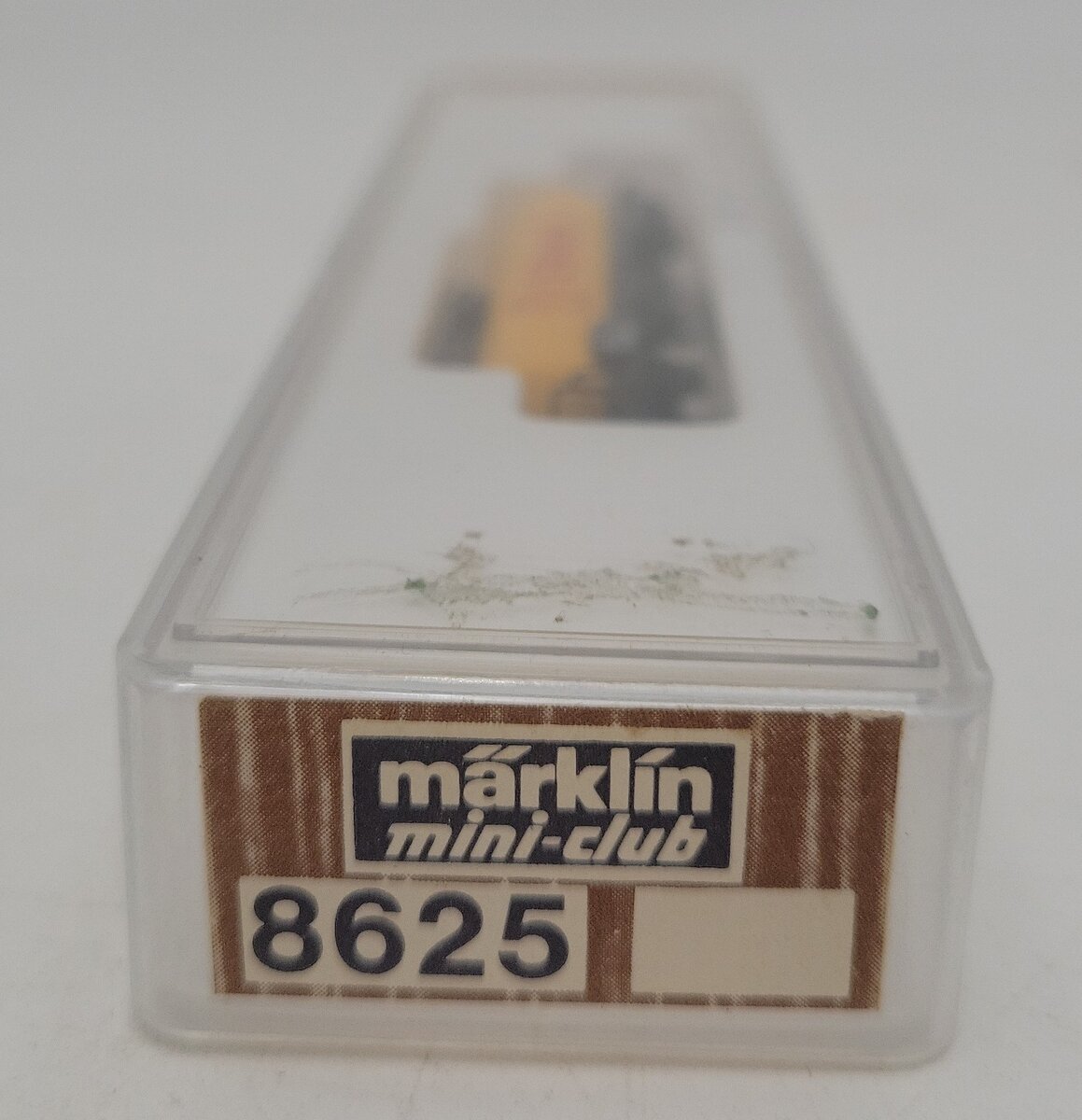 Marklin 8625 Z Scale Shell Oil Tanker Car LN/Box