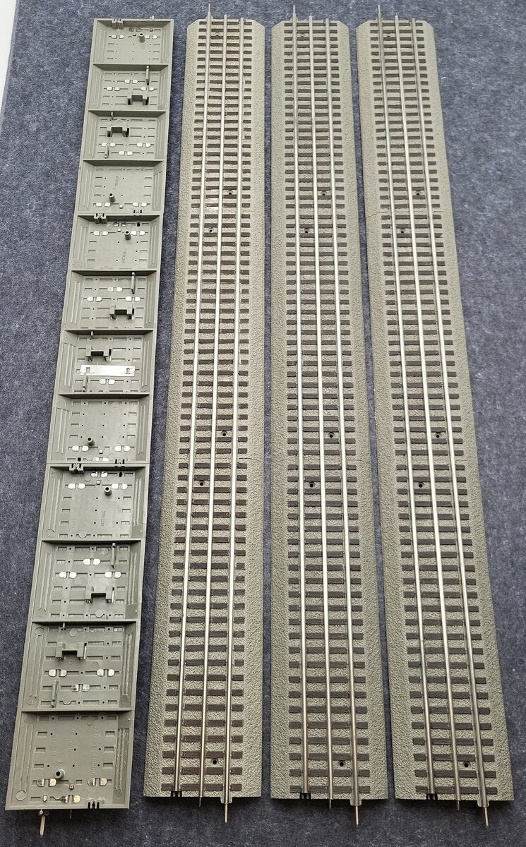 Lionel 6-12042 FasTrack 30" Straight Section (4) EX