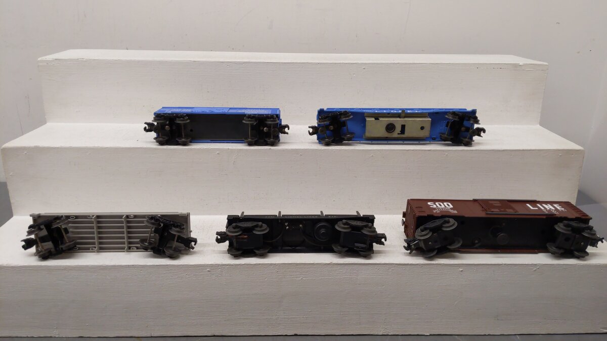 Lionel O Gauge Vintage Freight Cars 3451, 3494-625, 3357, 3410, 6401 [5] VG