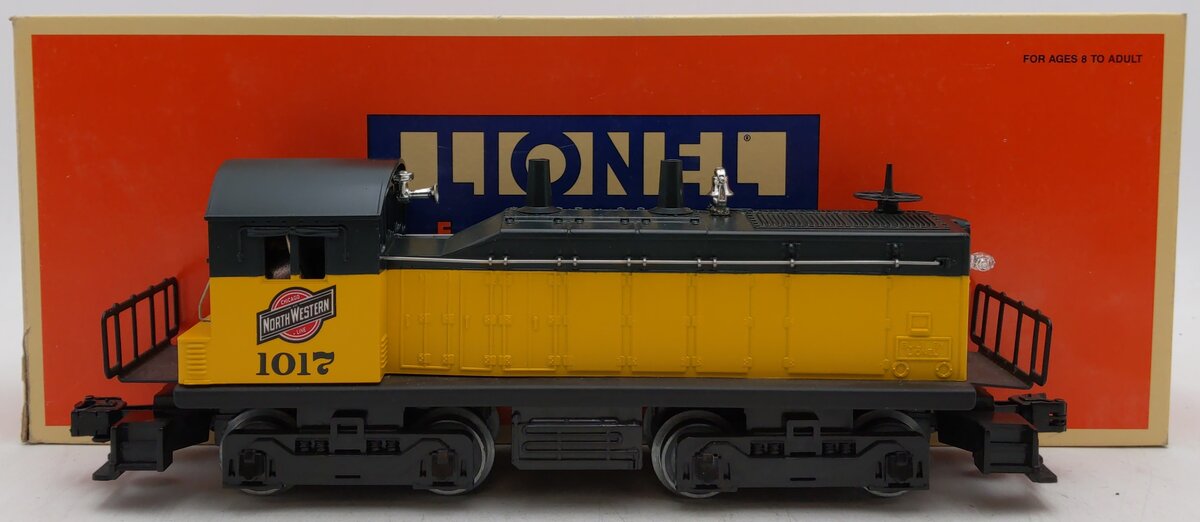 Lionel 6-18921 O Gauge Chicago & North Western NW2 Diesel Switcher #1017 LN/Box