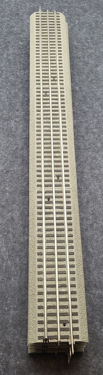 Lionel 6-12042 FasTrack 30" Straight Section (4) EX