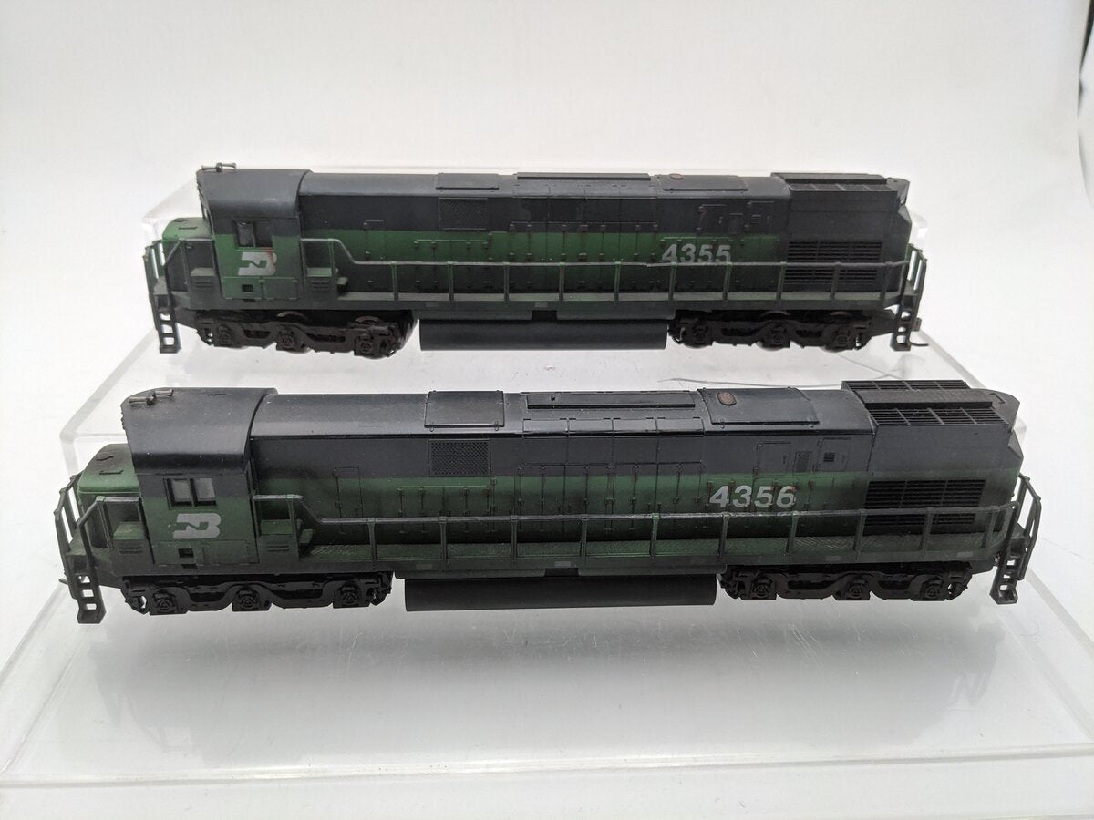 Life Like 628 HO Custom Weathered Burlington Northern  Locomotives 4355,4356 [2]