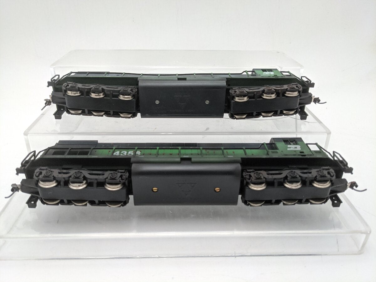Life Like 628 HO Custom Weathered Burlington Northern  Locomotives 4355,4356 [2]