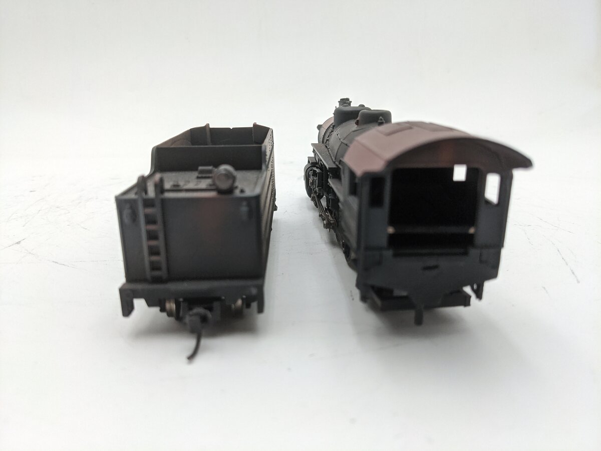 Mehano M9901 HO Santa Fe 4-6-2 M9901 Steam Locomotive #3426