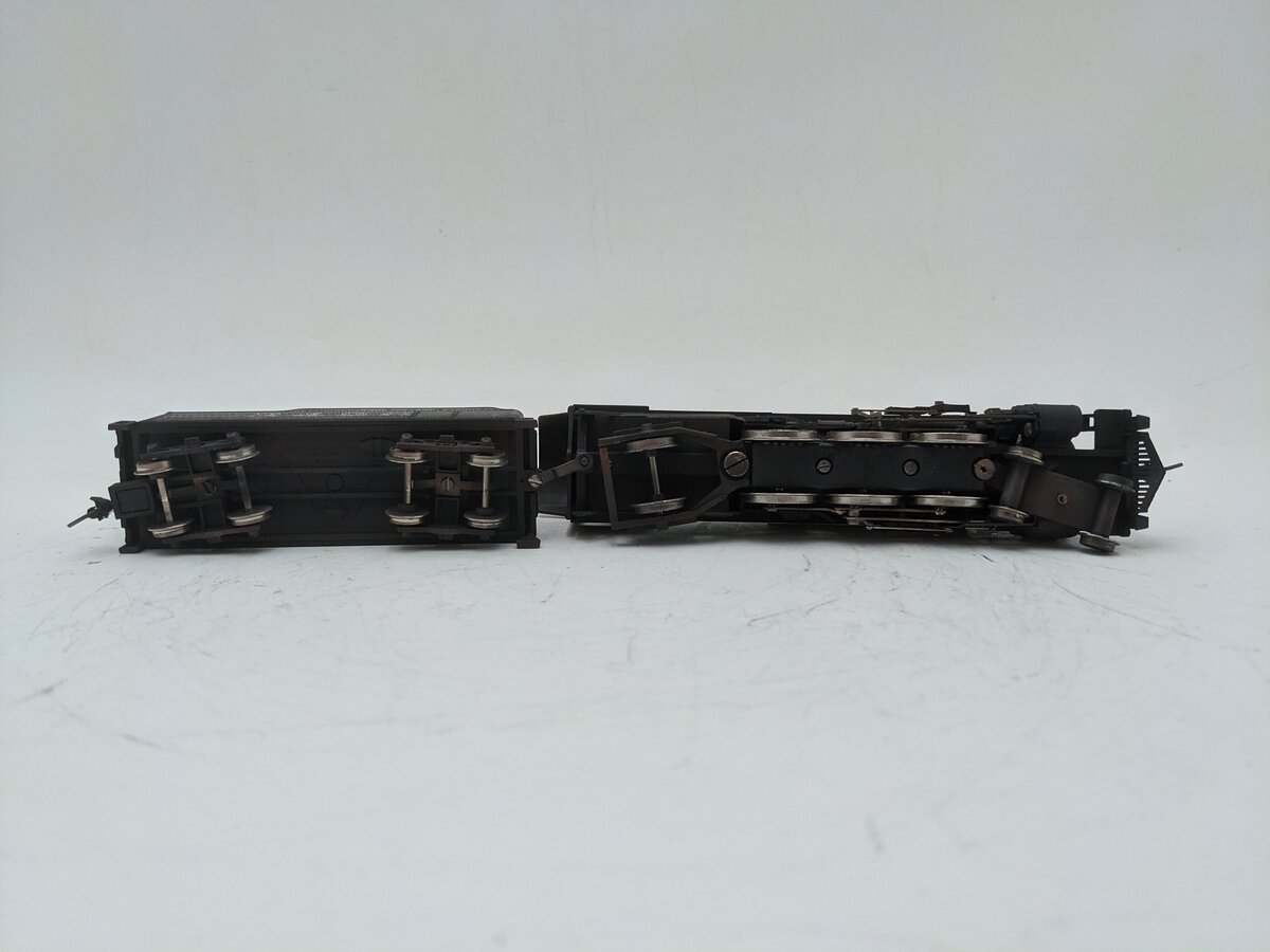 Mehano M9901 HO Santa Fe 4-6-2 M9901 Steam Locomotive #3426