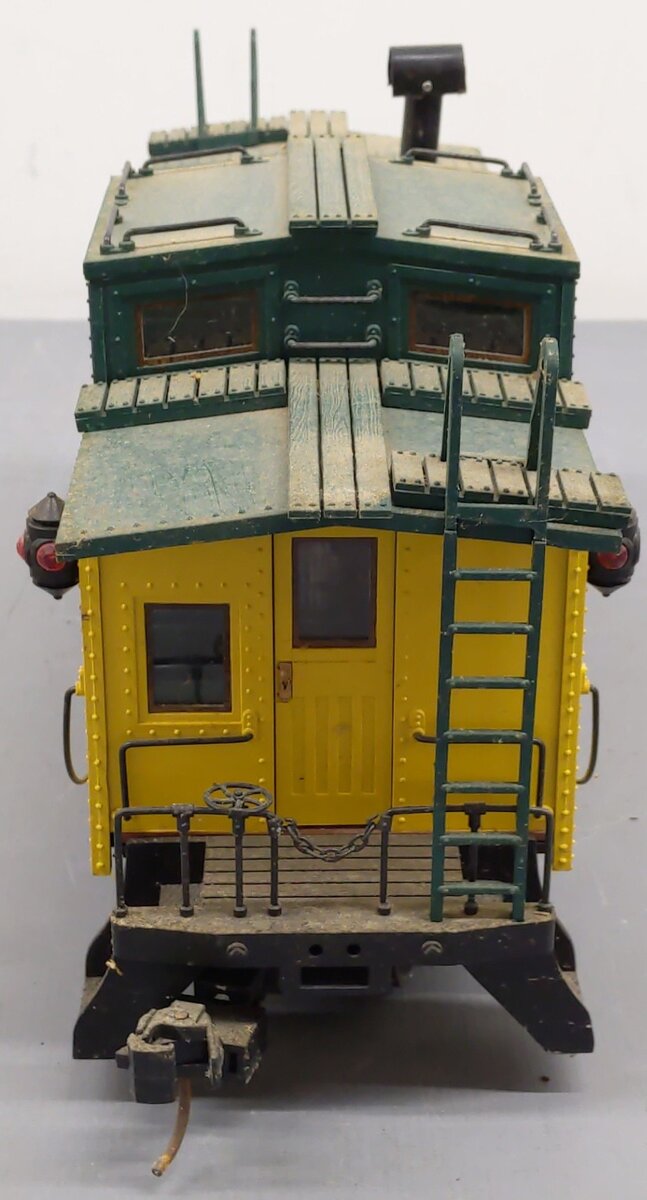 Aristo-Craft 42112 C&NW Caboose/Box