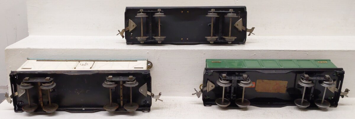 Lionel Vintage Standard Gauge Freight Cars #512,515,514 [3]