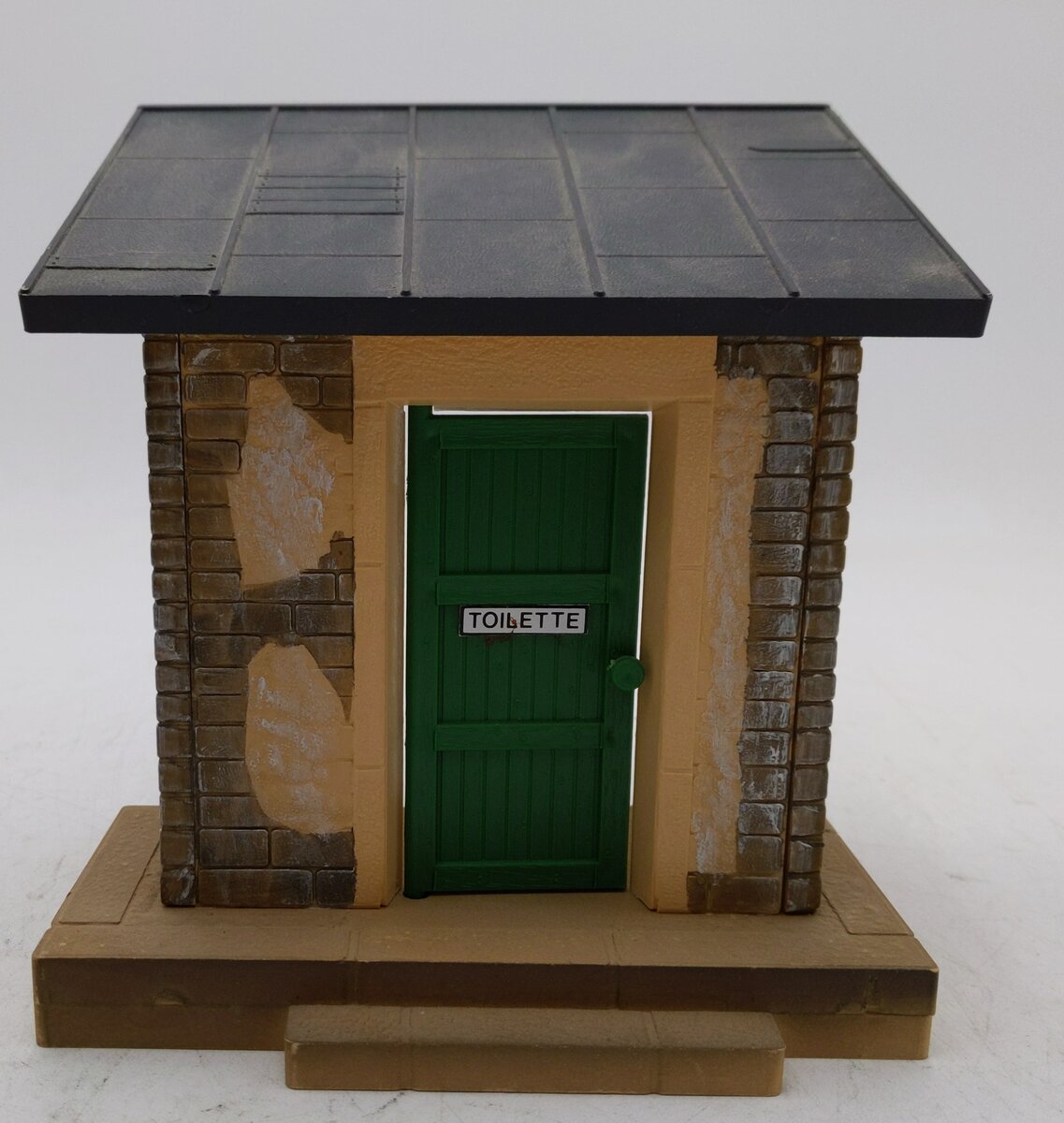 Assorted G Scale Barn & Building [2] EX
