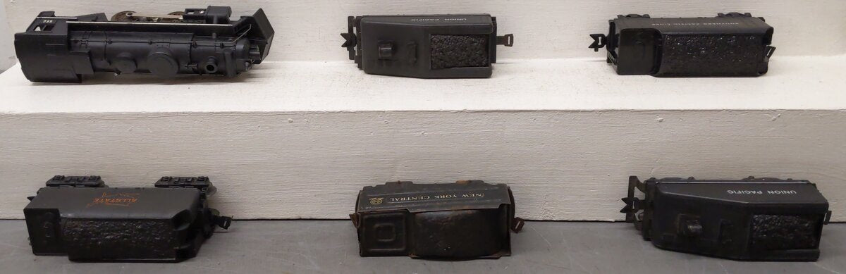 Marx Vintage O Gauge Steam Locomotive and Tenders #666 [6]