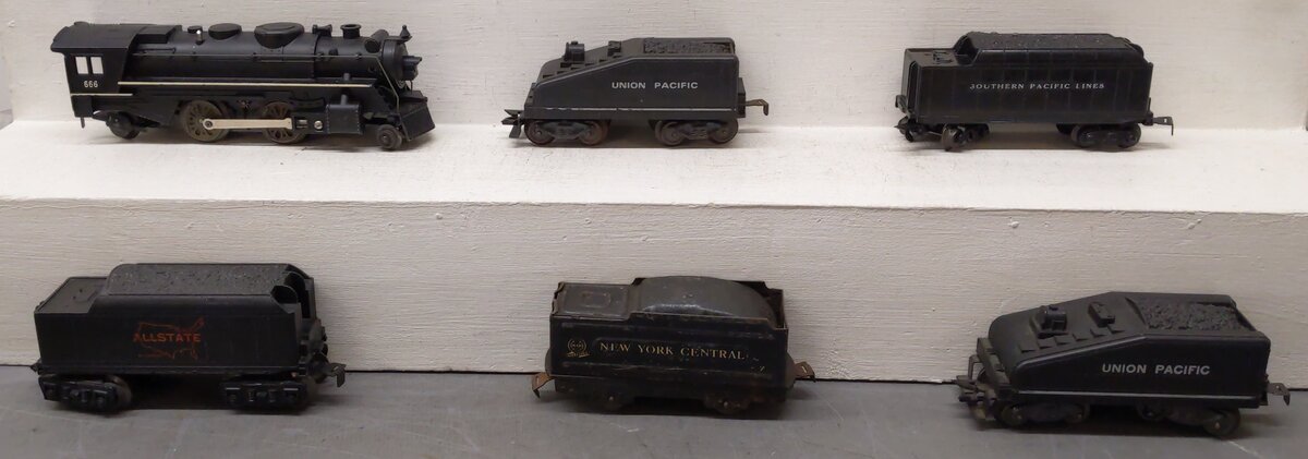 Marx Vintage O Gauge Steam Locomotive and Tenders #666 [6]