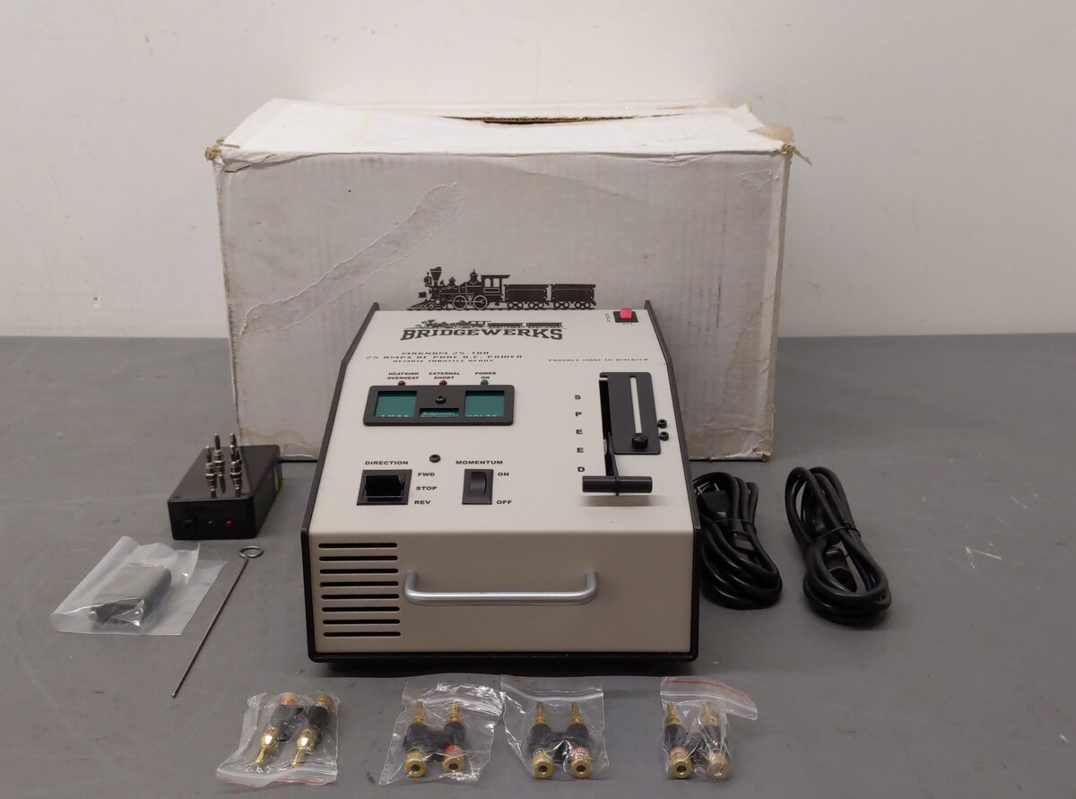 Bridgewerks 25-TDR 25 AMP DC Transformer EX/Box
