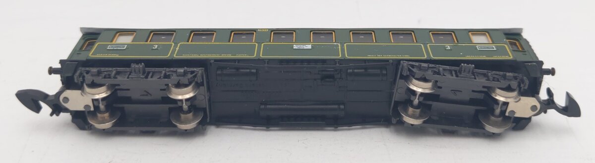 Marklin 8730 Z Scale 3rd Class Bavarian Passenger Car VG/Box