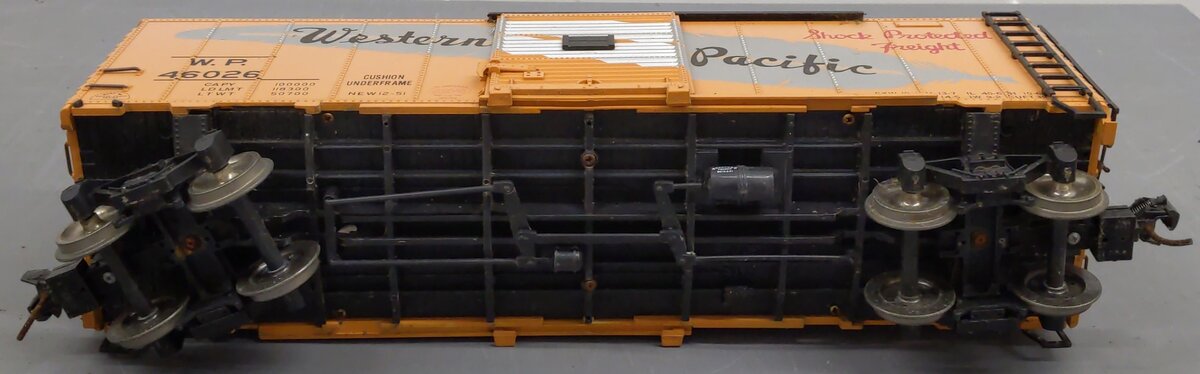 Aristo-Craft 46026 Western Pacific Boxcar- Metal Wheels/Box