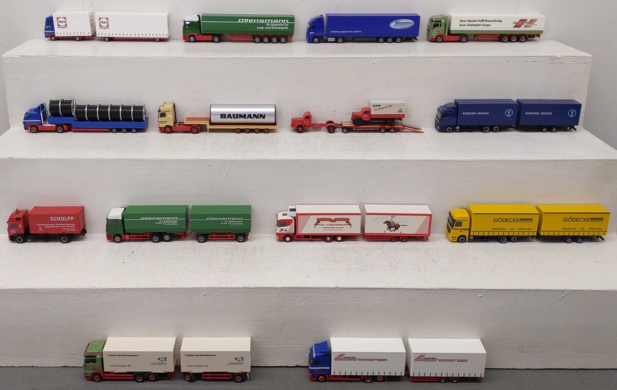 Brekina & Other HO Scale Assorted Layout Vehicles [15] EX