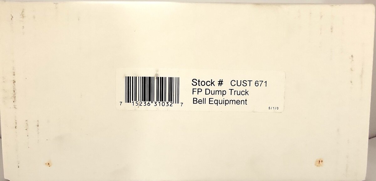 SpecCast CUST-671 1:50 Pewter Bell B25C Dump Truck LN/Box