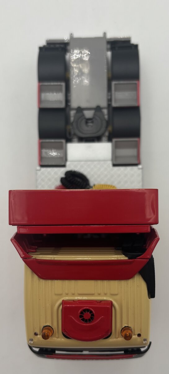 Tekno 3870 1:50 Torben Rafn Volvo FH12 Lowloader LN/Box