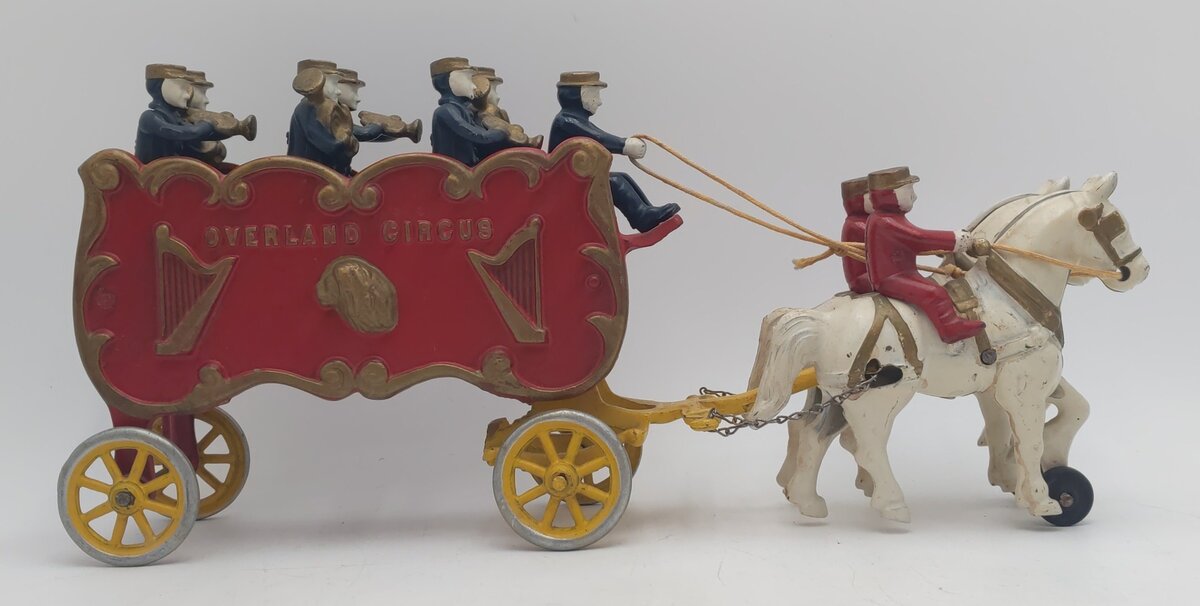 Kenton Cast Iron Overland Circus Wagon & Horses EX