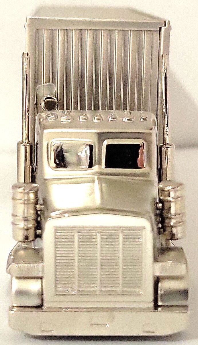 Platinum C375SIL Silver 18 Wheel Truck Clock LN/Box