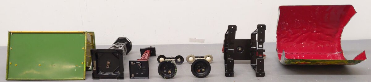 Marx Vintage O Gauge Accessories #392,429,416,0446 [7] VG