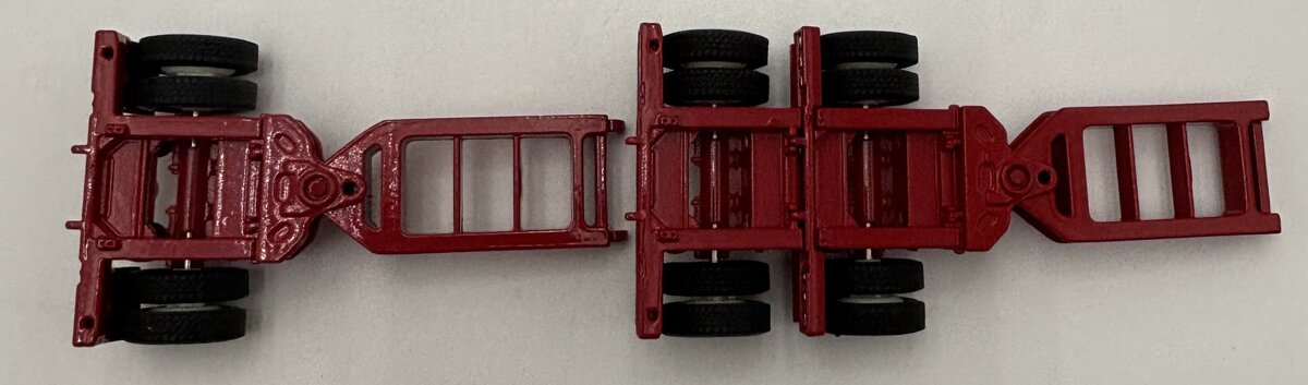 DieCast Masters 71016 1:50 International HX520 Tandem Day Cab Tractor w/ Trailer LN/Box