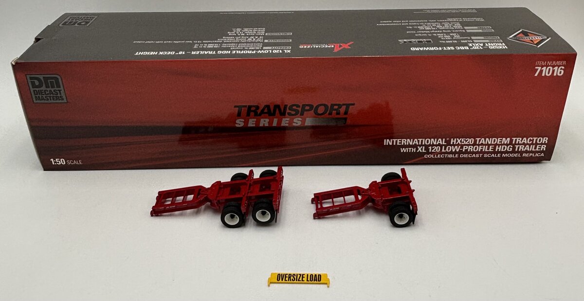 DieCast Masters 71016 1:50 International HX520 Tandem Day Cab Tractor w/ Trailer LN/Box