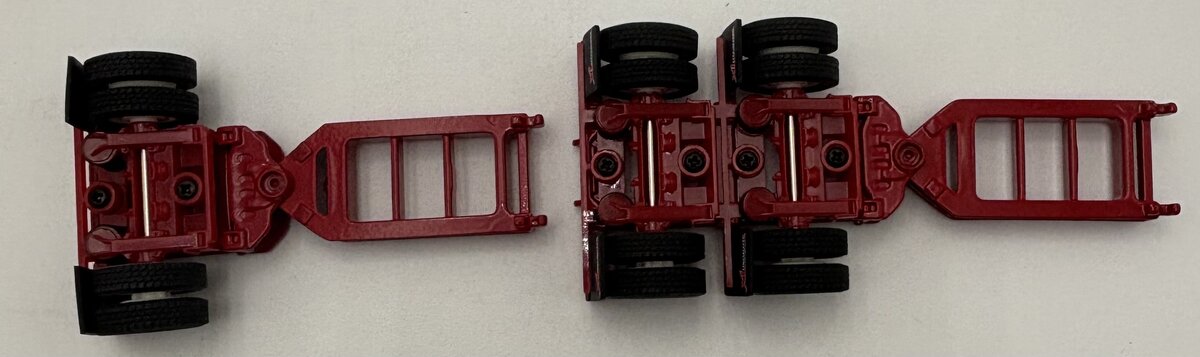 DieCast Masters 71016 1:50 International HX520 Tandem Day Cab Tractor w/ Trailer LN/Box