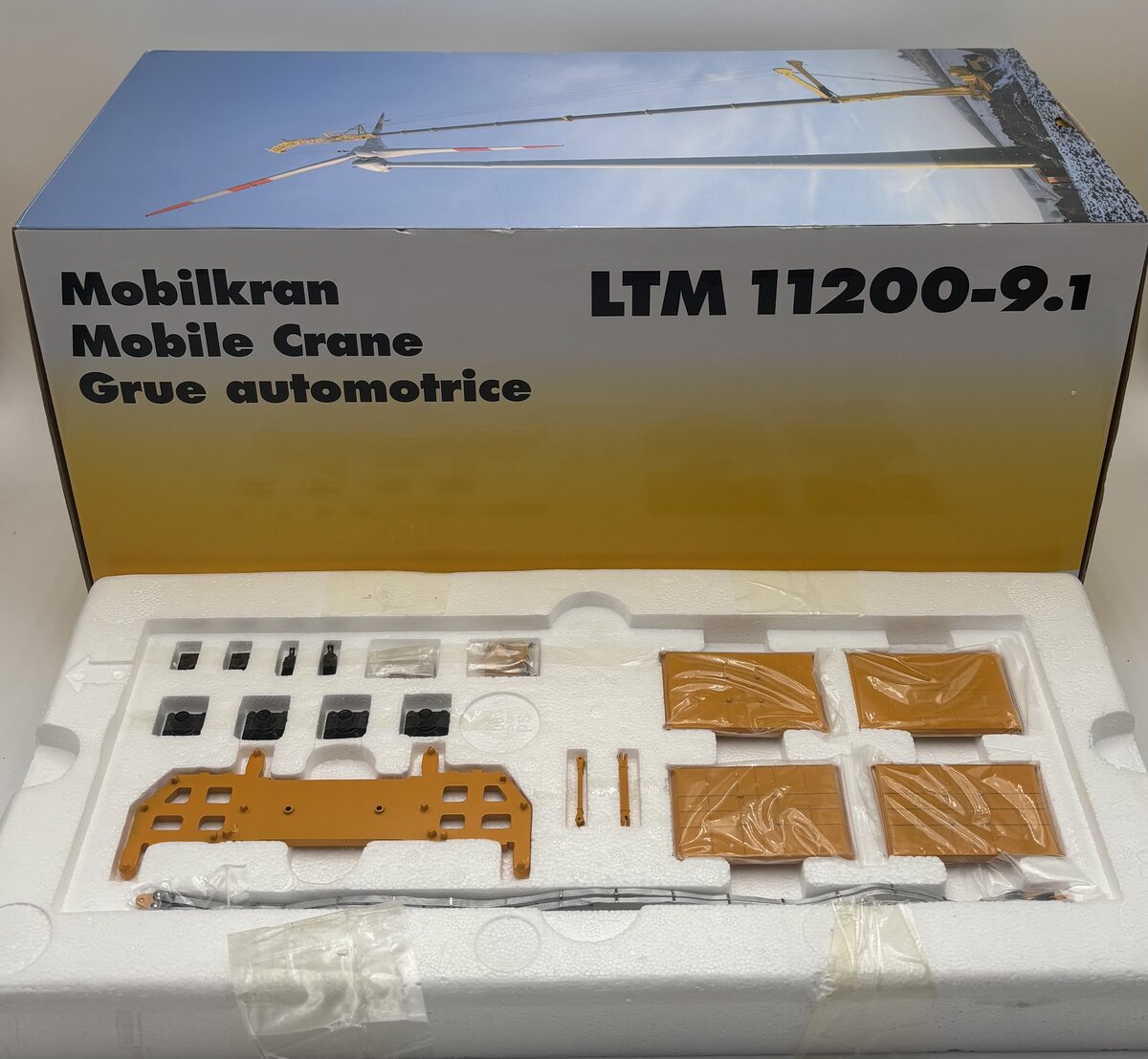 NZG 732/18 1:50 Liebherr LTM 11200-9.1 Mobile Crane Accessories LN/Box