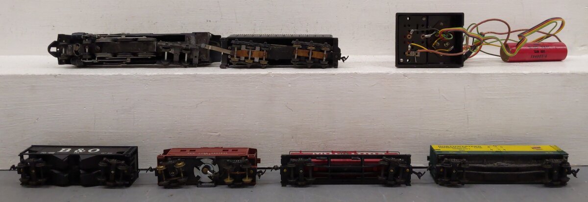 Gilbert 332 HO Vintage Hudson 4-Car Steam Freight Set EX/Box