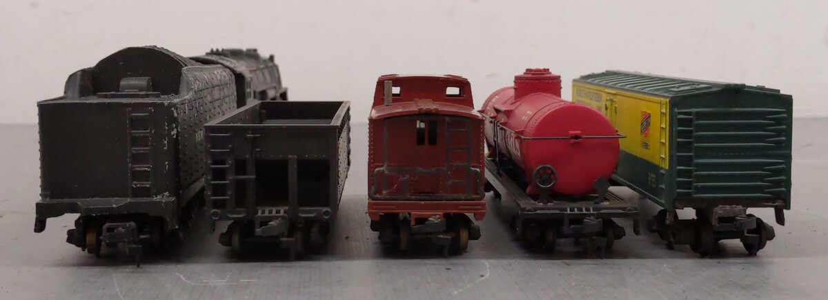 Gilbert 332 HO Vintage Hudson 4-Car Steam Freight Set EX/Box