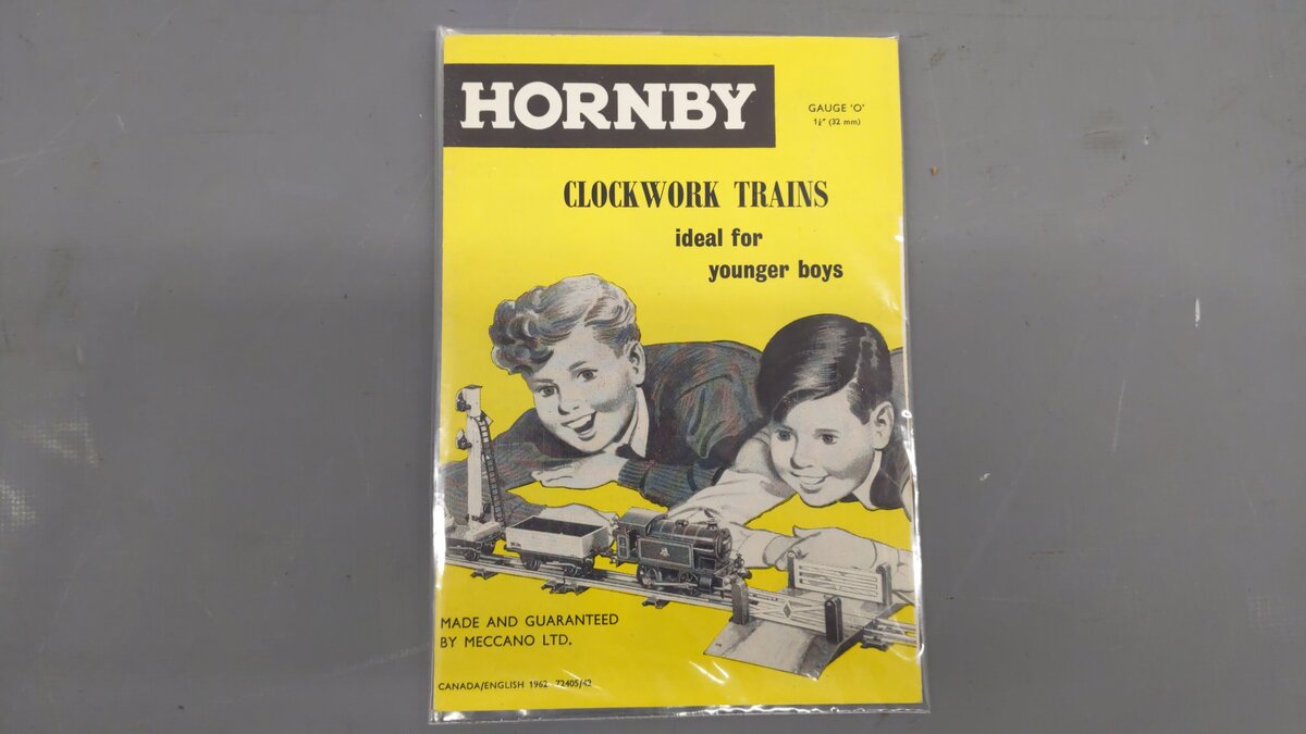 Hornby 21 Vintage O Gauge Clockwork Steam Locomotive Passenger Set VG/Box