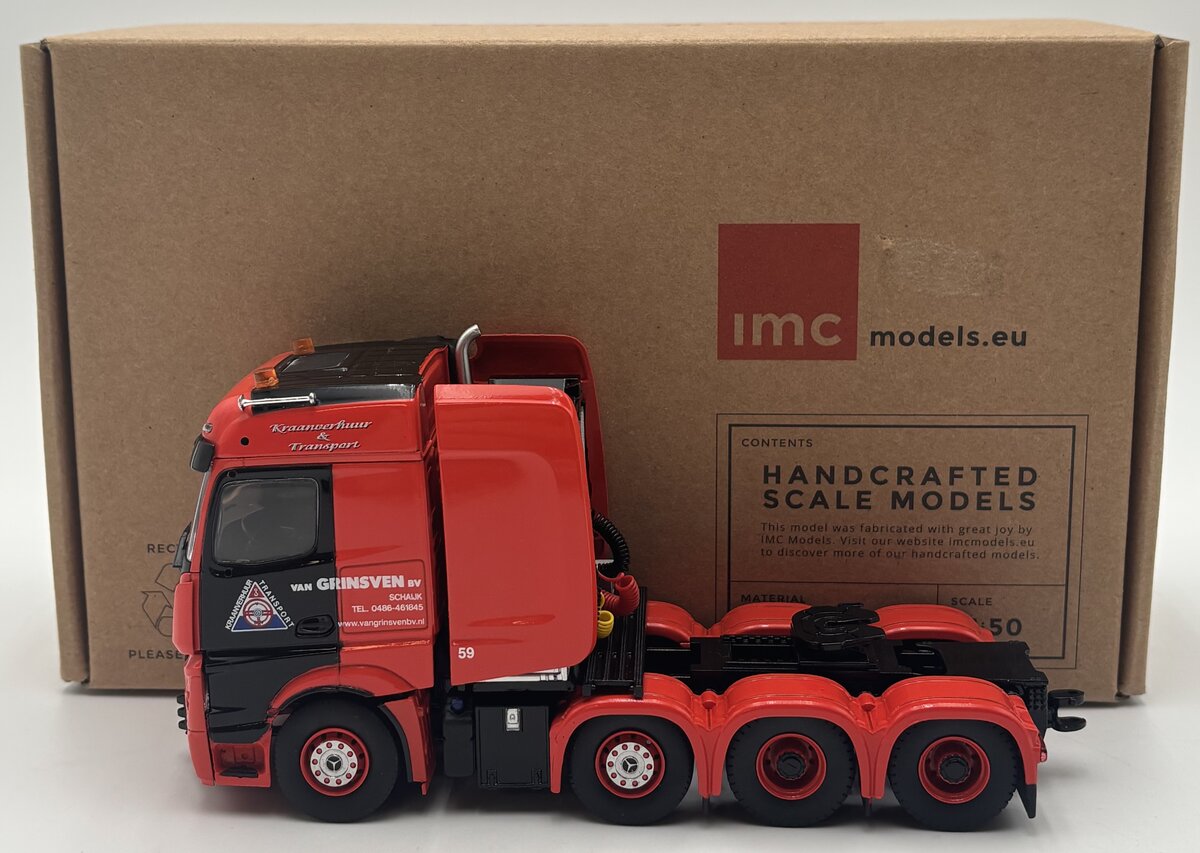 IMC 330099 1:50 Van Grinsven Mercedes Actros BigSpace 8x4 LN/Box